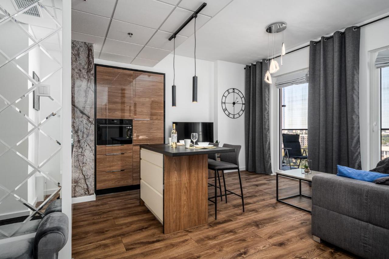 Apartamento Apart D&K Free Parking Marcina Kasprzaka 29 Varsovia Exterior foto