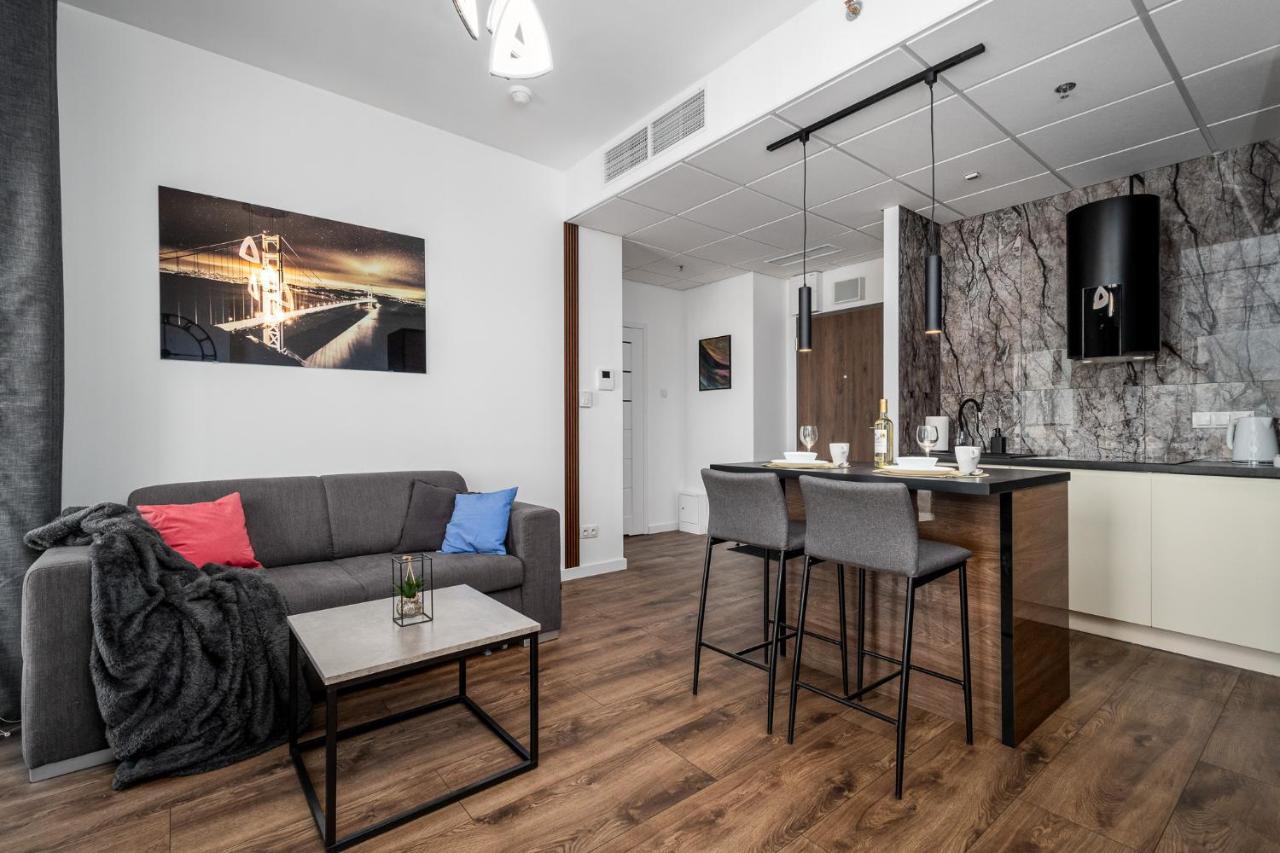 Apartamento Apart D&K Free Parking Marcina Kasprzaka 29 Varsovia Exterior foto